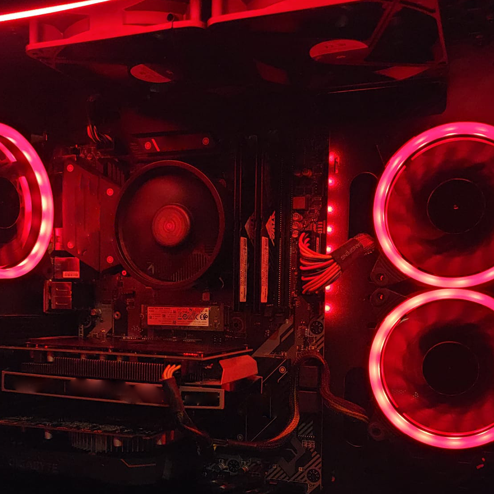 Silverback Inferno gaming PC with red LED lighting and high-performance components and advanced thermal cooling